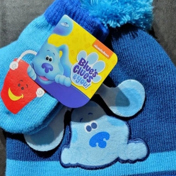 NWT Blue’s Clues Toddler Winter Hat and Kids Mitten Set, Boys Beanie - Picture 2 of 5
